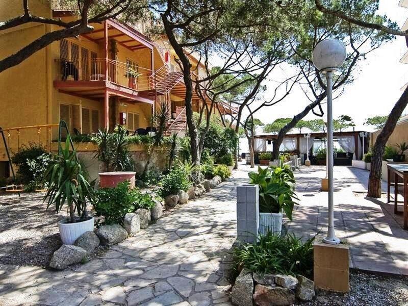 Delfin Apartments Platja d'Aro Exteriör bild